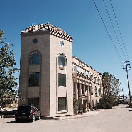 The Bridgeport Inn Fort Mcmurray Eksteriør billede