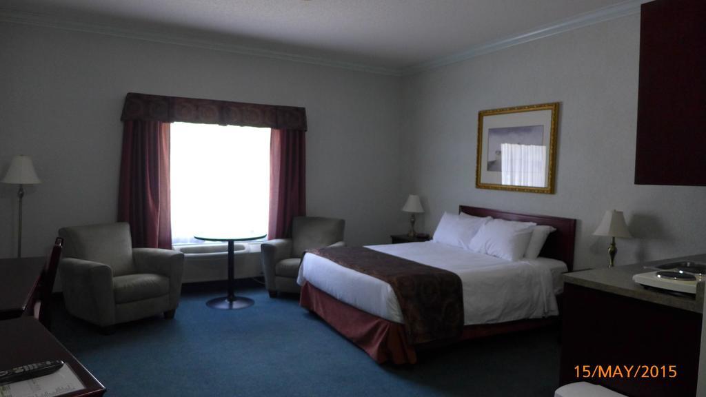 The Bridgeport Inn Fort Mcmurray Værelse billede