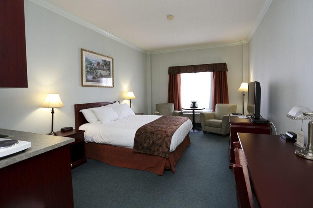 The Bridgeport Inn Fort Mcmurray Eksteriør billede